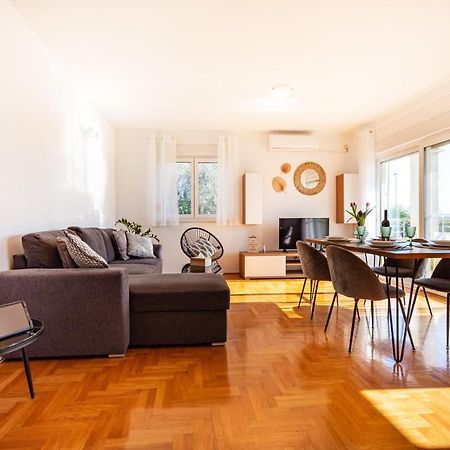 Apartment Visnjik - Self Check-In Задар Екстериор снимка