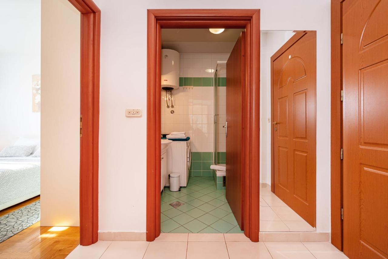Apartment Visnjik - Self Check-In Задар Екстериор снимка